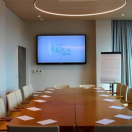 Hotel Rajka 4*